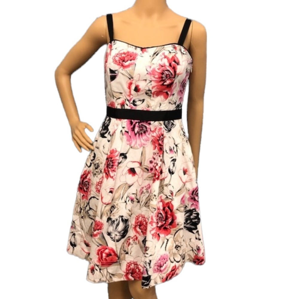 WHBM Pink Floral Two Pockets sleeveless Dress
